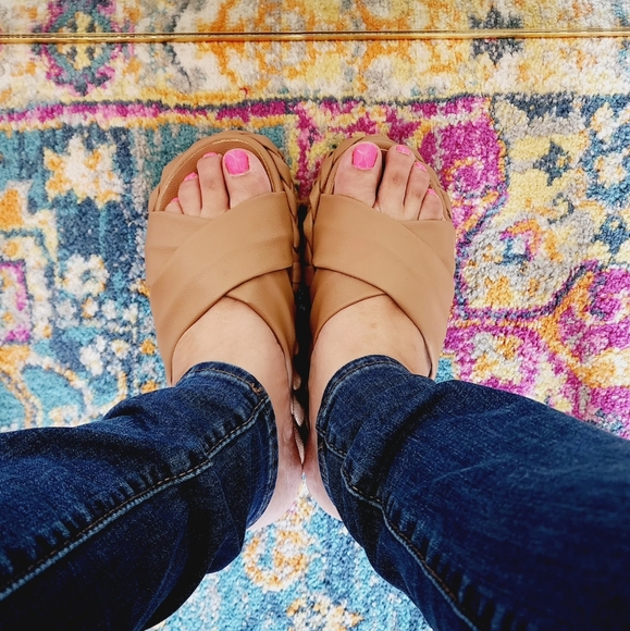 Braided Platform Sandal Tan - Picture 3 of 6